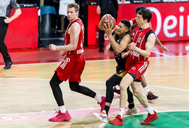 力阵容会削 力阵容会削