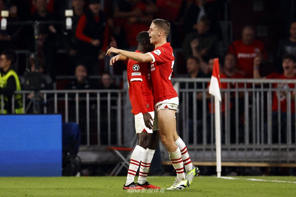 努力打破近 努力打破近