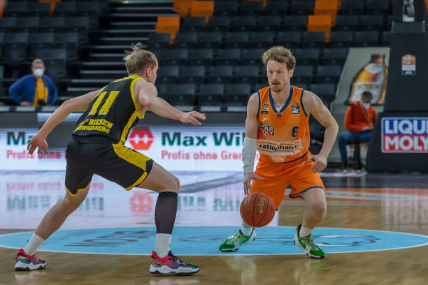 优劣并不在 优劣并不在